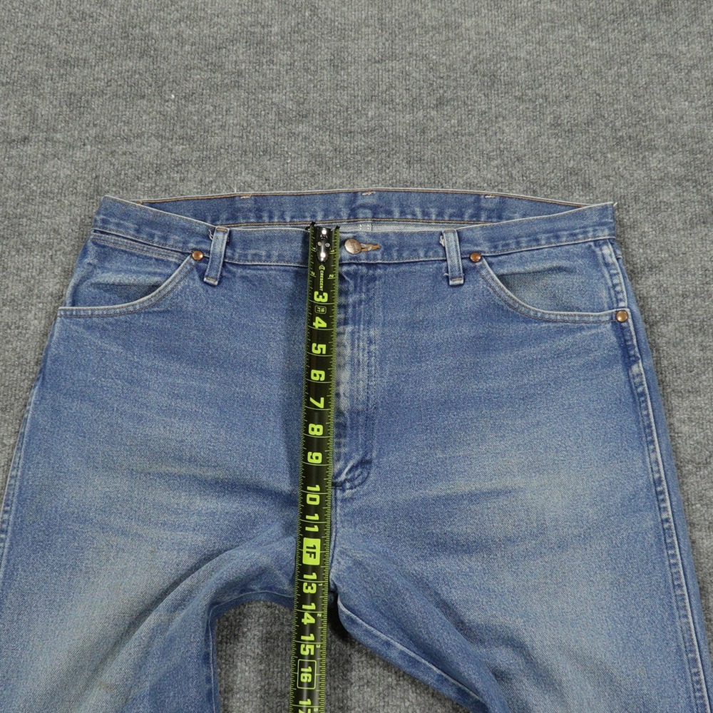 Wrangler Jeans Men 40x34 Blue Straight Leg Cowboy Cut Denim Workwear Regular Fit - Picture 6 of 9